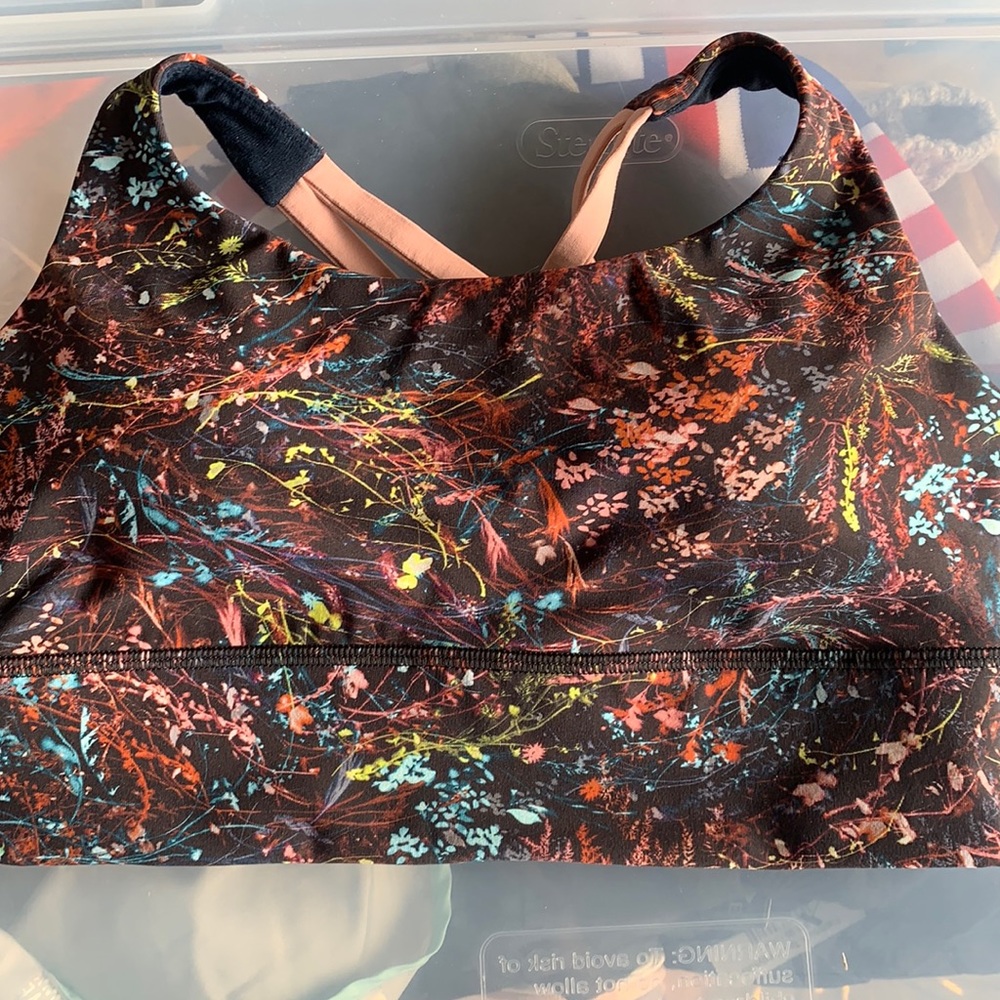 Lululemon energy bra